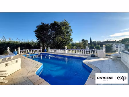 viager occupé grande maison + duplex avec piscine en vente à m