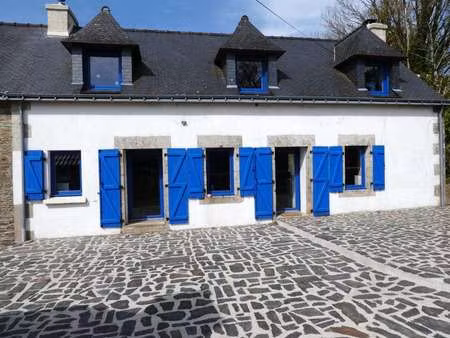 vente longère et corps de ferme à sainte-brigitte (56480) : à vendre / 123m² sainte-brigit