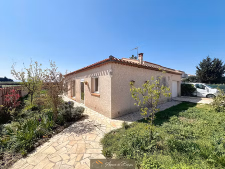 secteur residentiel - villa 3 faces de plain pied -