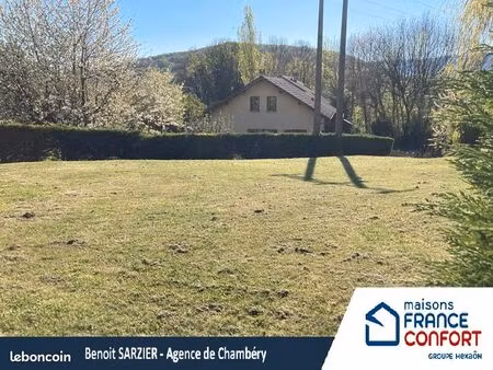 terrain 657 m² verel pragondran