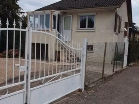 particulier vends pavillon individuel avec jardin et garage...