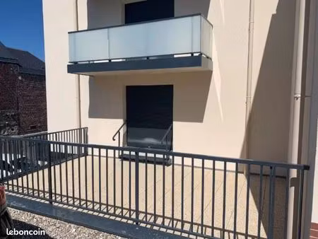 studio 1 pièce 38 m²