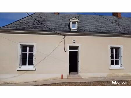 maison t2 de 52m2  plain pied situé au cœur du village
