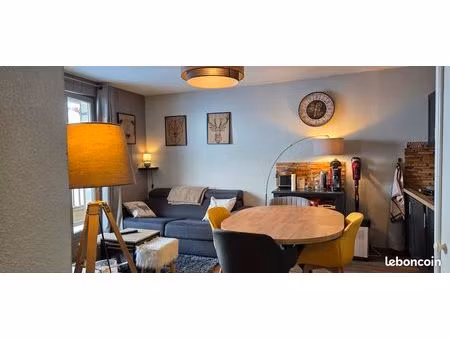 beau t3 rénové avec balcon-libre de bail