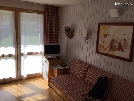 a louer appart 2 p meublé