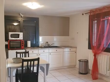 studio meublé à 10min de chambéry charges comprises