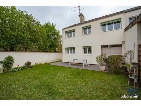 maison 5 pièces 85 m²