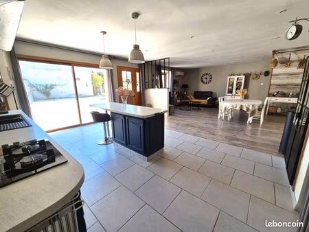 longère 5 pièces 160 m²