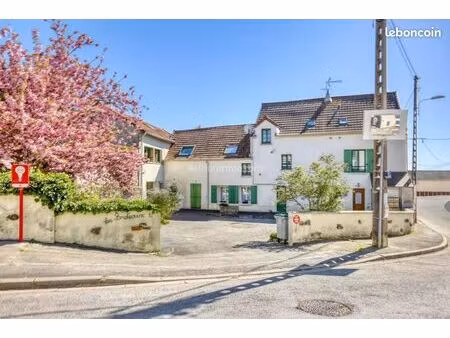 duplex 4 pièces 75 m²