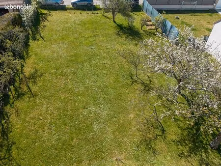 terrain 562m2 garancieres