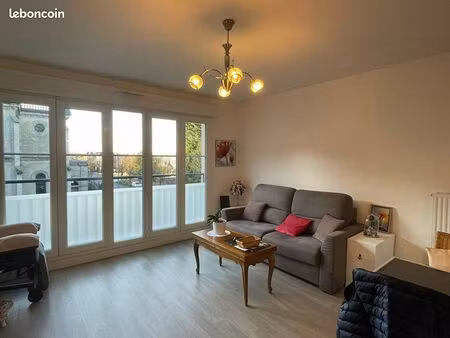 appartement 3 pièces 61 m²