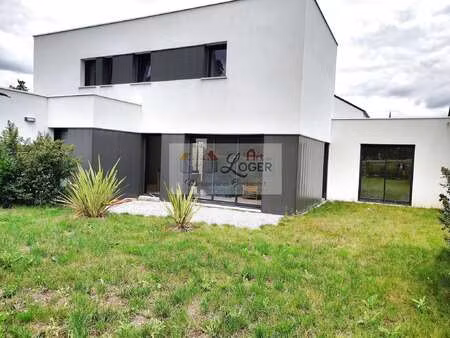 location maison à carquefou (44470) : à louer / 106m² carquefou