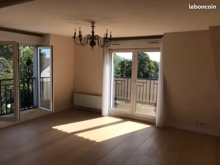 3p dernier étage dans résidence calme et sécurisée