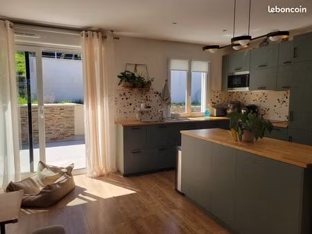 maison familiale rénovée 4 chambres – aucun travaux – 10 min gare – jardin 650 m² – vente 