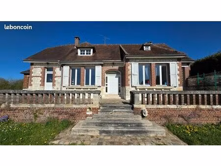 maison 10 pièces 210 m²