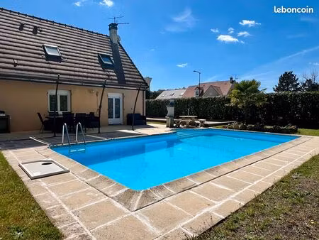 propriété 6 pièces 120 m²