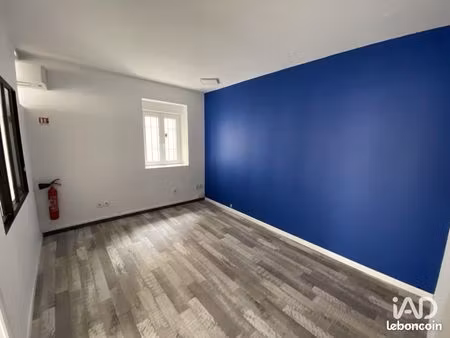 boutique 60 m² saint-fargeau-ponthierry