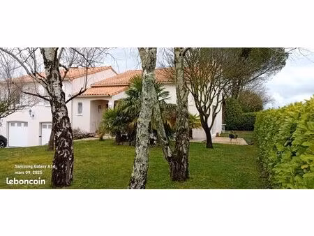 pavillon sur aiffres