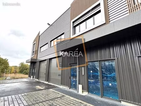 local d'activite 478 m² courtry
