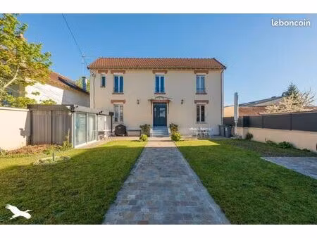 pavillon 3 pièces 88 m²