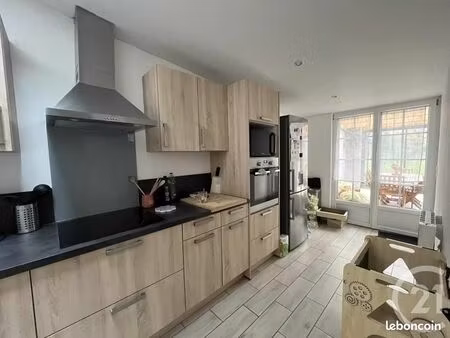 maison 6 pièces 90 m²