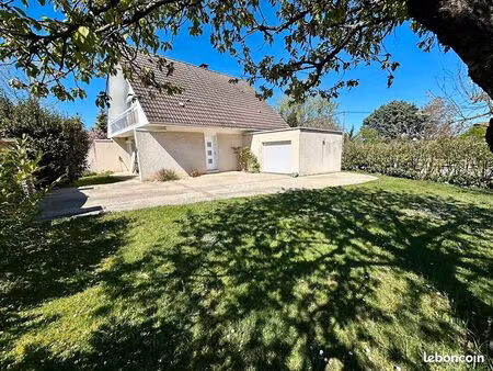 maison 7 pièces 139 m²