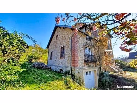 propriété 7 pièces 191 m²