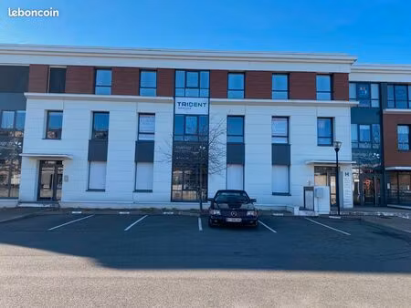 bureaux 130 m2 climatisés parc claude monet tout équipé