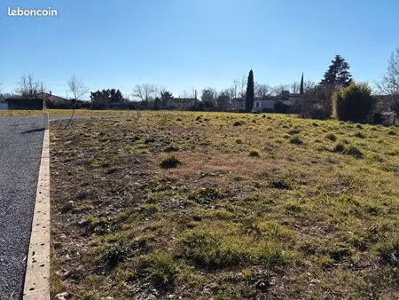 terrain 896 m² castres
