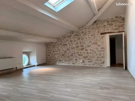 à louer bureau 47 m2 avec parking - cadre exceptionnel