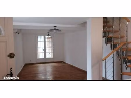 maison de ville t5 avec cour et cave