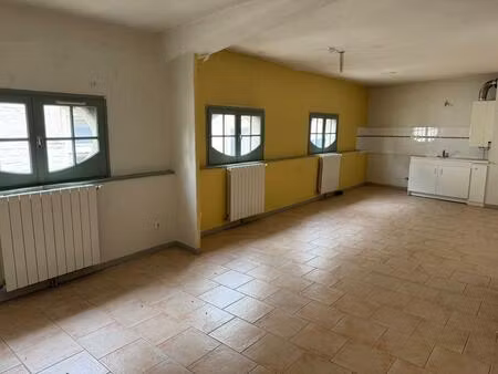 appartement t3 beaucaire
