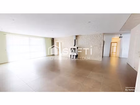 vente maison 11 pièces 400 m² aiffres (79230)