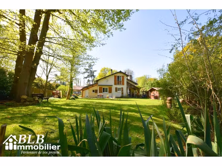 maison en pierre meulière a vendre 120 m2 terrain 1 056