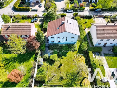 maison traditionnelle à saint-denis-lès-bourg (01000)