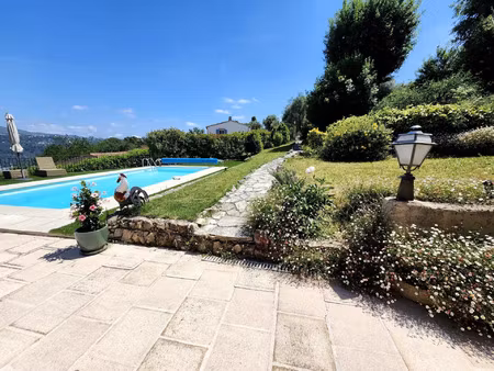 vente maison 5 pièces 150 m² gattières (06510)
