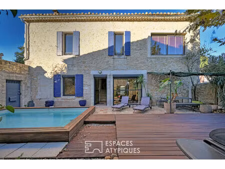 mas à l'esprit artistique et bohème - 15 km de nîmes