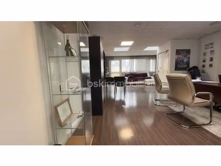 local d'activités de 290 m² à saint-quentin