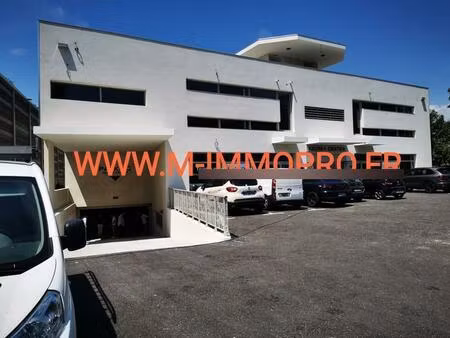 location commerce la colle sur loup 06480 1207m²