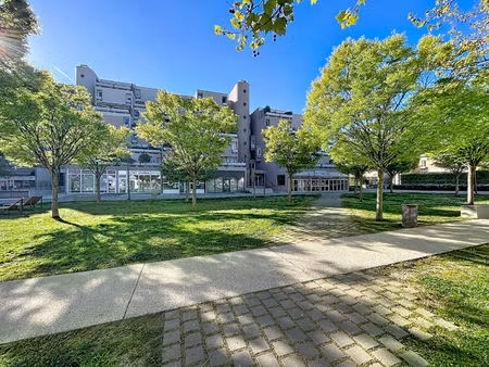 garage de 68 55 m² - quetigny