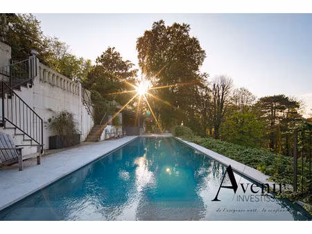 propriété d'exception à 10mn de bellecour / charme  élégance et confort moderne