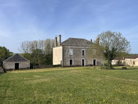 vente maison la chapelle themer  300m² 10 pièces 215 000€ vendée