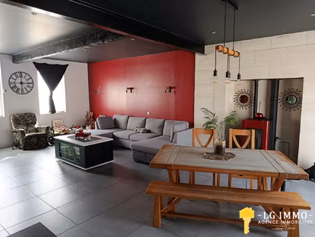 maison rénovée avec dépendances au calme