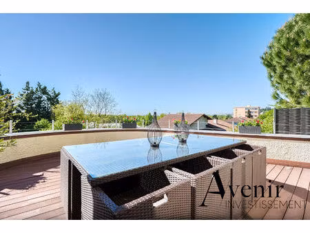 magnifique maison de 221 m2 - vue dégagée - 6 chambres