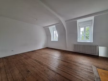 vente maison 4 pièces  103.00m²  rue