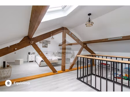 maison familiale de 6 pièces de 205m2  située sur une parcel