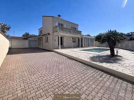 secteur residentiel - villa 4 faces 180 m2 hbts sur 858 m2