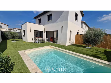 lansargues villa f5 contemporaine avec piscine
