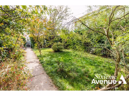 terrain de 404 m² viabilisé disposant d'une façade de 13.25 m²