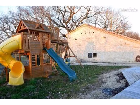 location maison 4 chambres avec piscine